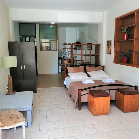 Mini Suites Chania  Bagian luar foto